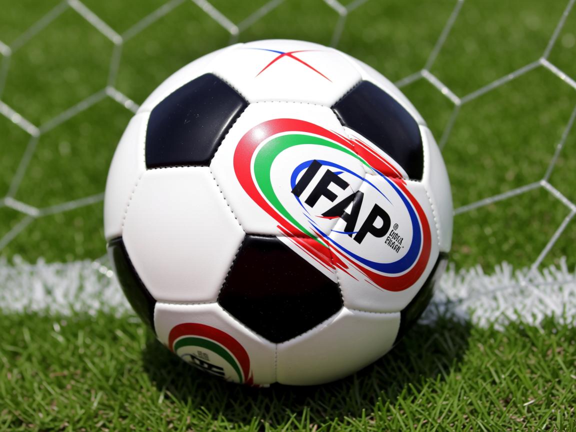 爱游戏下载-拜仁二次进攻组织效率极高，拜仁两次犯错  第2张